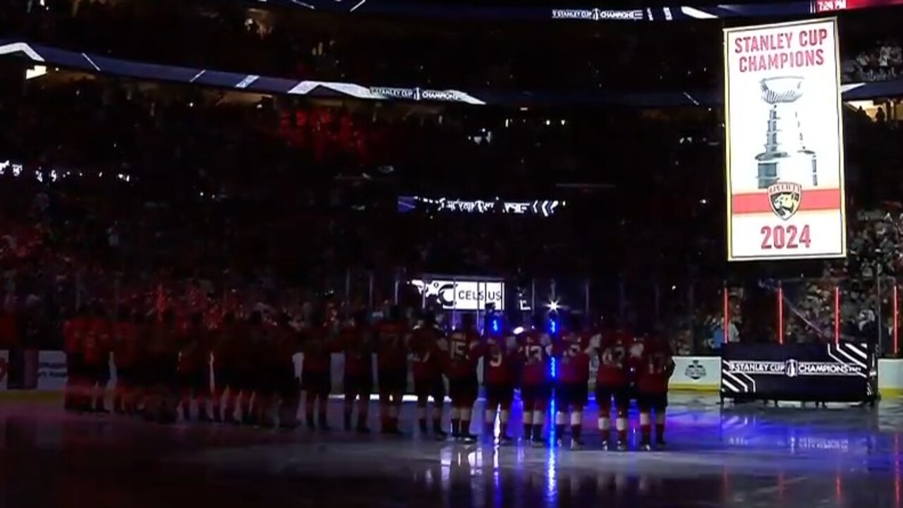 Panthers bring out Stanley Cup to raise franchise’s first banner