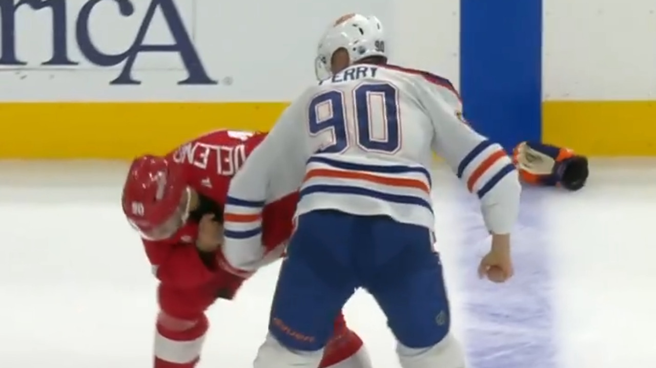 Oilers’ Perry takes on Red Wings’ Veleno in spirited tilt