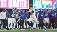 Joe Burrow runs for a touchdown, Bengals&#8217; defence carries them past Giants