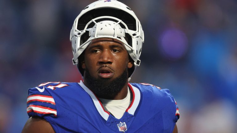 Buffalo Bills defensive tackle Ed Oliver (91) warms up prior to the first half of an NFL football game against the Jacksonville Jaguars in Orchard Park, N.Y., Monday Sept. 23, 2024. (Jeffrey T. Barnes/AP) 