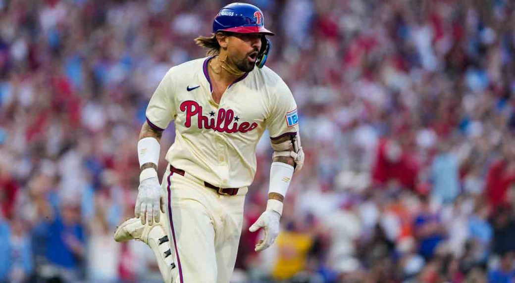 Castellanos wins Game 2 for Phillies over Mets with ninth-inning single