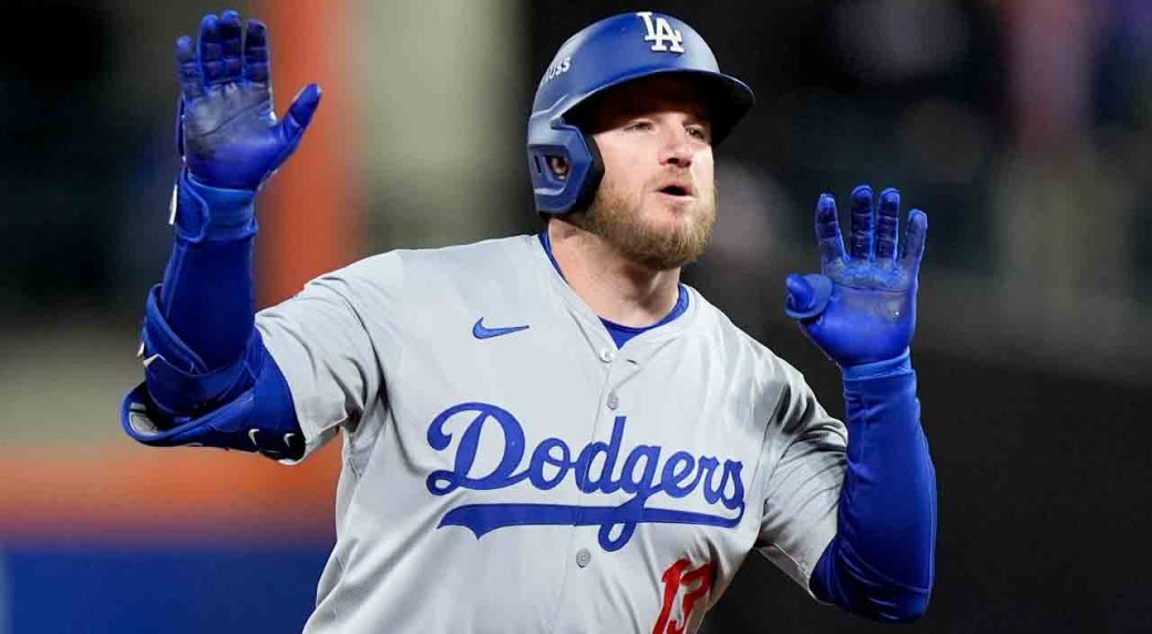 Dodgers’ Muncy sets post-season record for most consecutive times reaching base