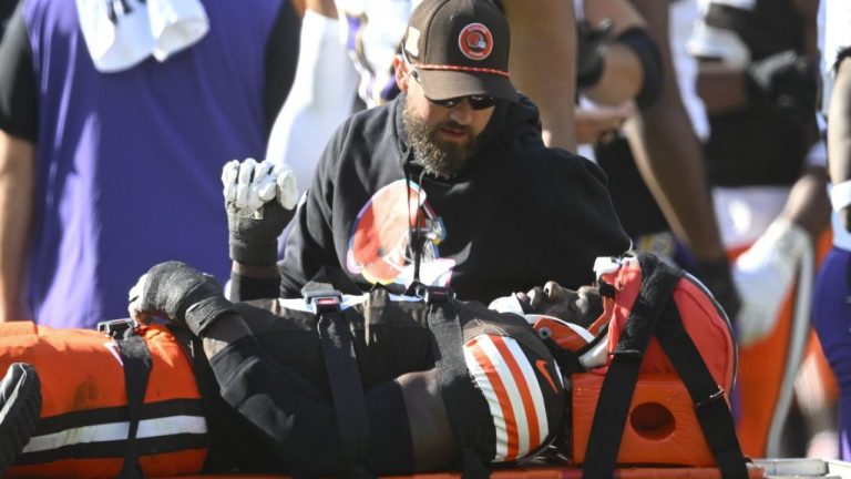 Cleveland Browns linebacker Jeremiah Owusu-Koramoah (6) is taken off the field during the second half of an NFL football game against the Baltimore Ravens in Cleveland, Sunday, Oct. 27, 2024. (David Richard/AP Photo)
