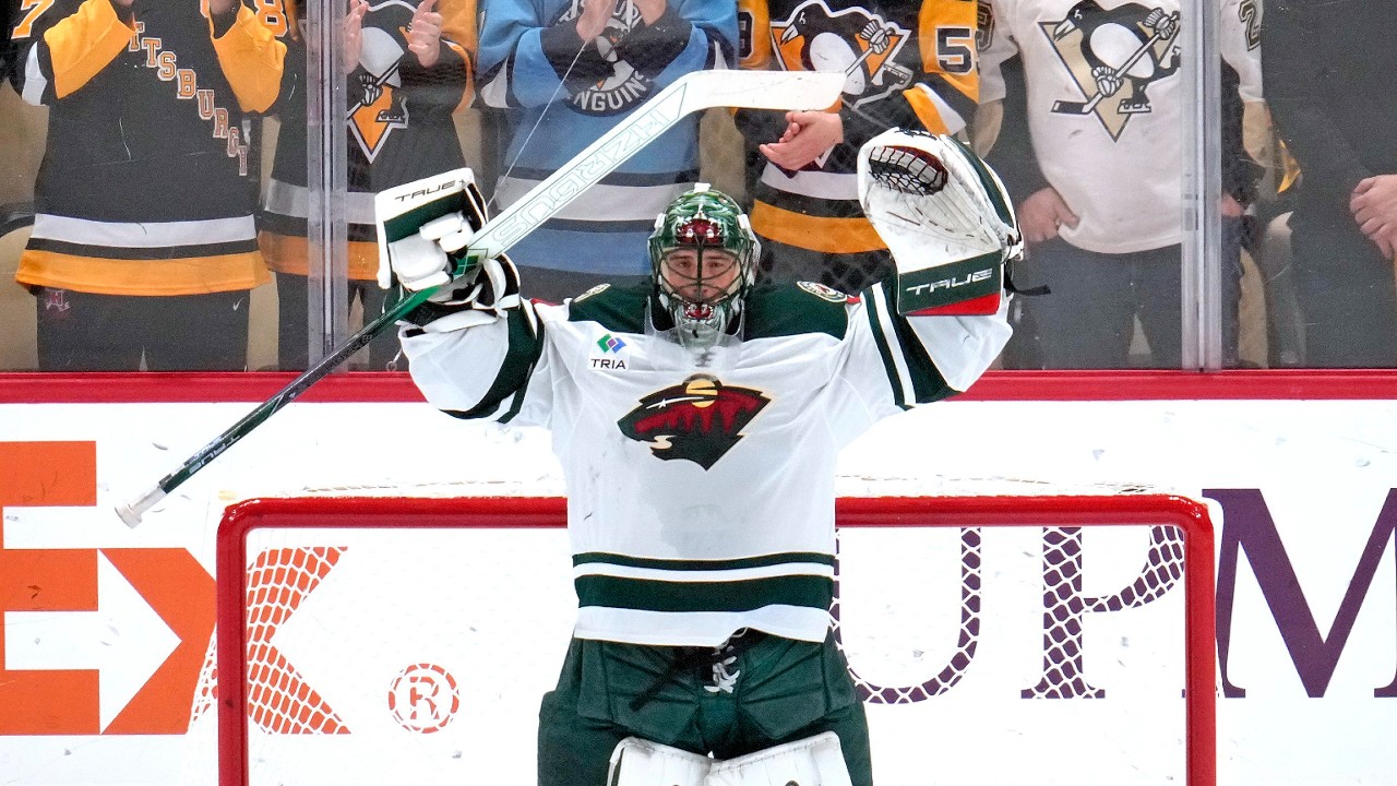 Penguins faithful give Fleury fitting farewell in final game in Pittsburgh