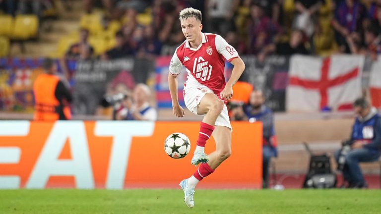 Monaco's Aleksandr Golovin controls the ball. (Laurent Cipriani/AP)