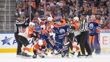 Draisaitl scores in overtime as Oilers edge Flyers to snap skid