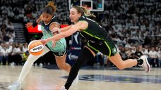 Alanna Smith fights through back injury to help Lynx even WNBA Finals