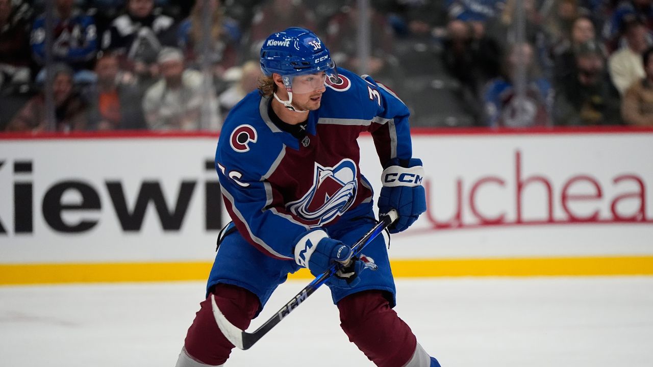 Avalanche’s Stienburg suspended two games for charging Lightning’s Cernak