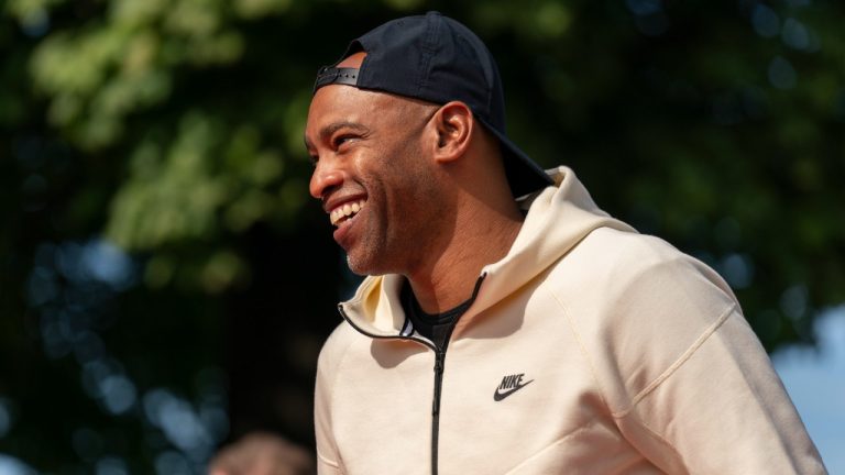 Vince Carter walks to centre court as the NBA Toronto Raptors unveil the revitalized Vince Carter Court in Dixon Park in Toronto, on Friday, September 27, 2024. (Paige Taylor White/CP)