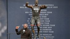 Heat unveil statue of Dwyane Wade outside the front of team&#8217;s arena