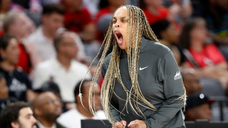 Chicago Sky head coach Teresa Weatherspoon reacts to a basket by the Sky during the first half of an WNBA basketball game against the Las Vegas Aces, Tuesday, July 16, 2024, in Las Vegas. (Steve Marcus/Las Vegas Sun via AP)