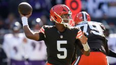 Winston throws three TD passes as Browns stun Jackson, Ravens