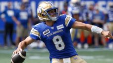 Around the CFL: Future Hall of Famers Collaros, Mitchell set for critical clash