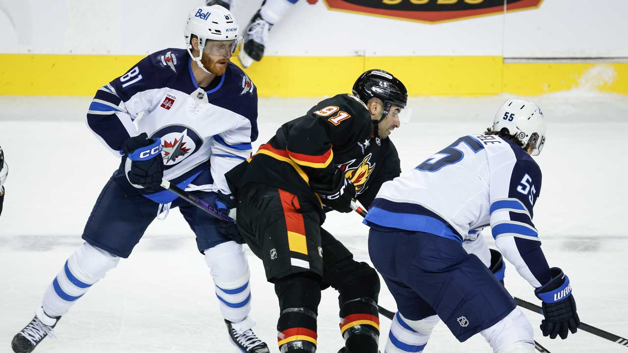 Special teams the difference in undefeated Jets win over Flames