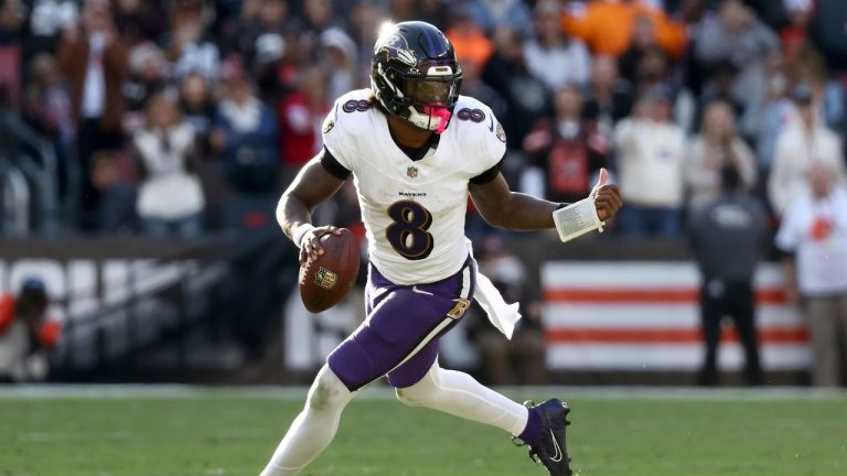 Baltimore Ravens quarterback Lamar Jackson (8). (Kirk Irwin/AP)