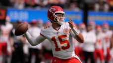 Chiefs&#8217; Mahomes, Brown expected to play Saturday against Texans