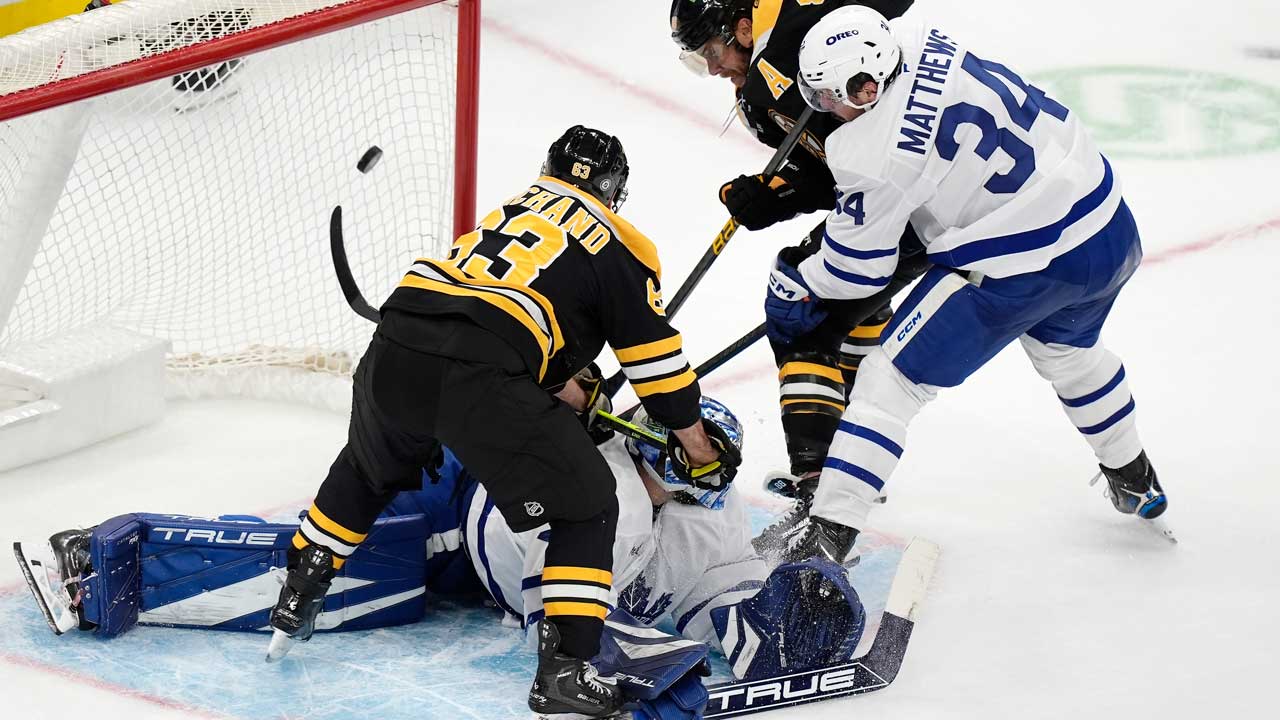 Maple Leafs focusing on positives after salvaging a point against Bruins