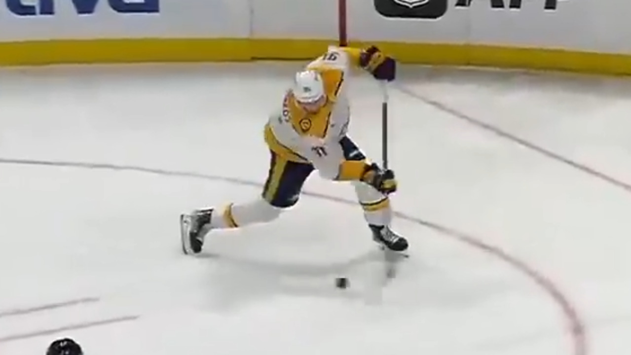 Predators’ Stamkos unloads signature one-timer for PP goal vs. Panthers