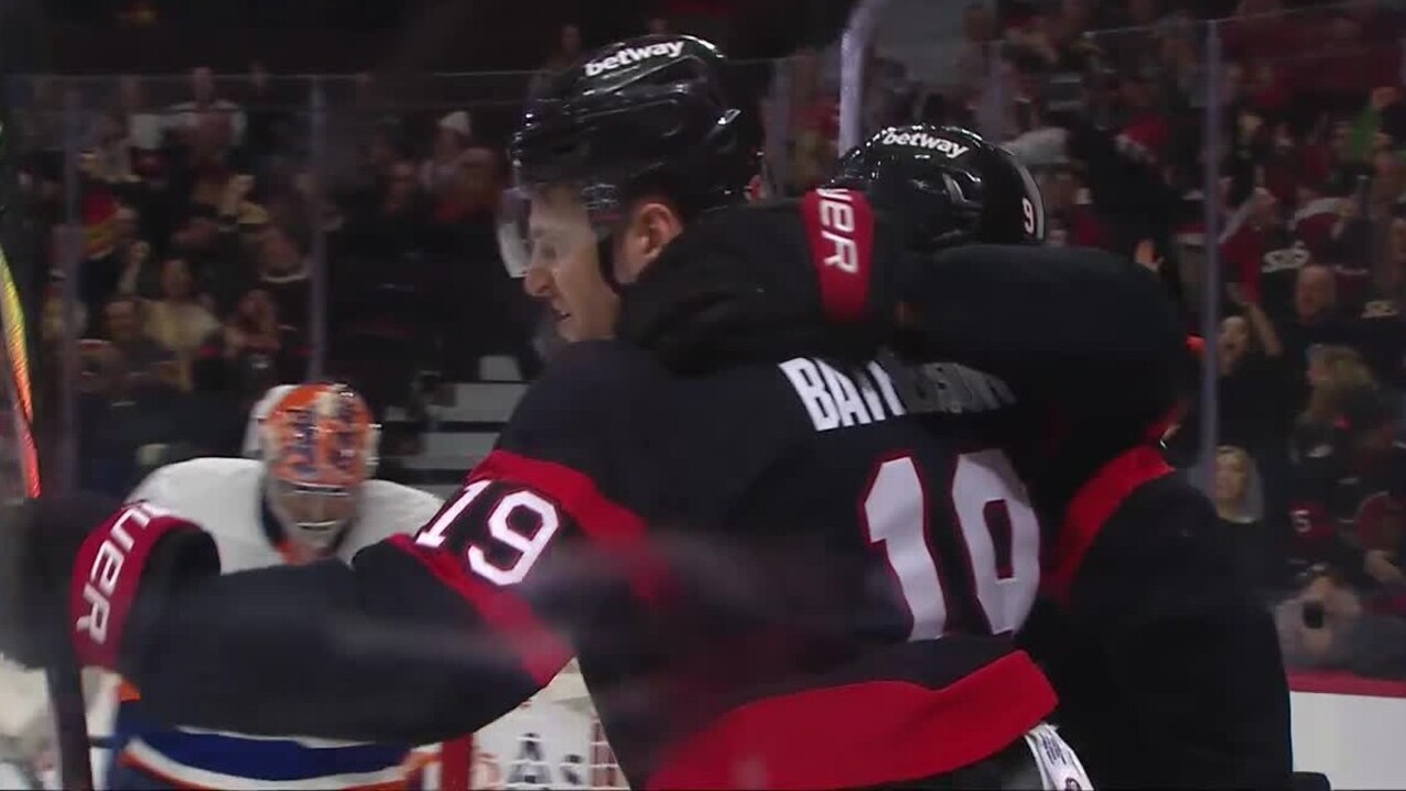 Batherson flashes quick hands in tight for beauty PP goal vs. Islanders