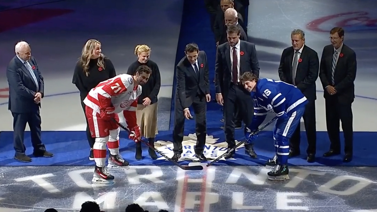 2024 Hockey Hall of Fame inductees honoured with pre-game ceremony