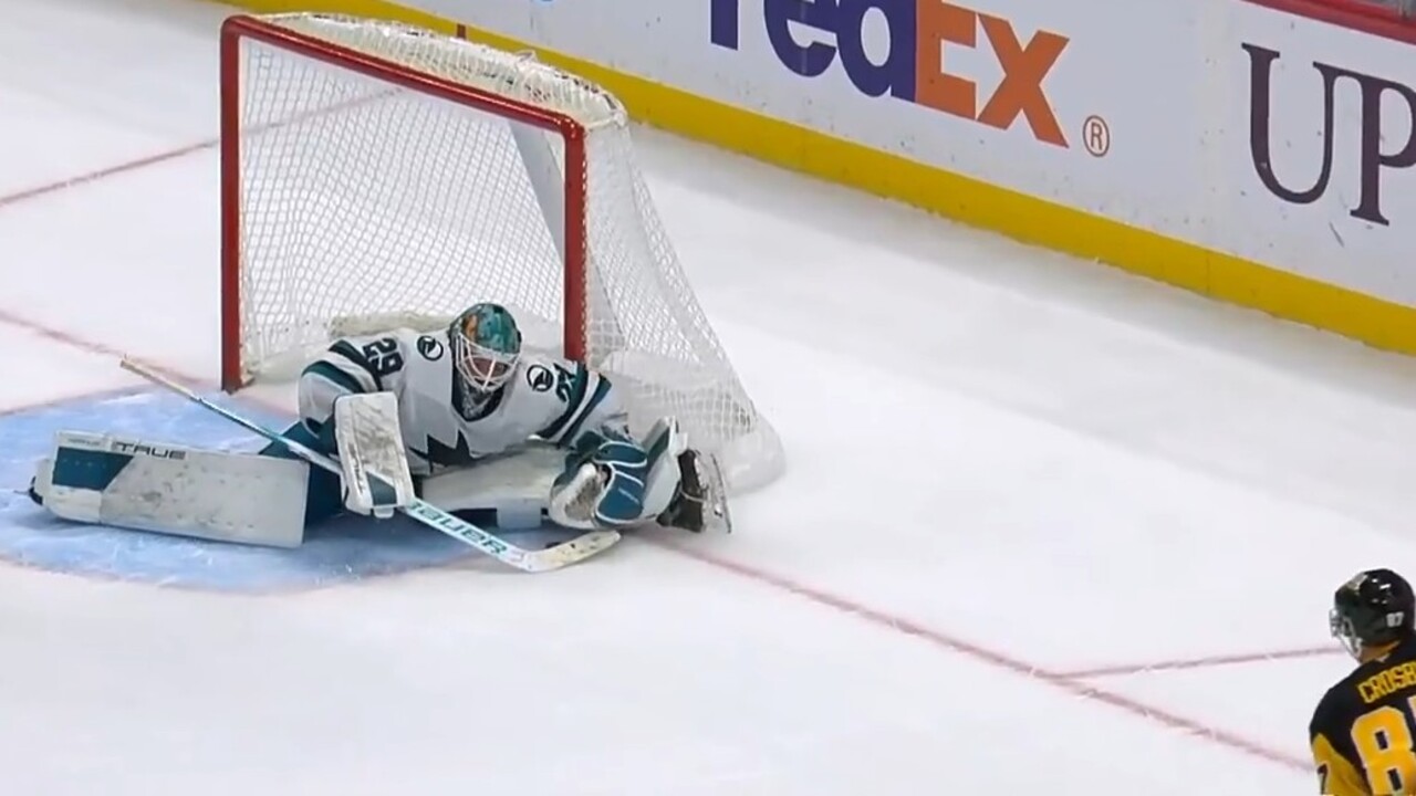 Sharks’ Blackwood stretches out to deny Crosby’s 600th goal in OT