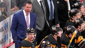 Pittsburgh Penguins head coach Mike Sullivan yells instructions during the third period against the San Jose Sharks, Saturday, Nov. 16, 2024, in Pittsburgh. (AP/Gene J. Puskar)