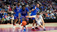 No. 1 Kansas holds off Flagg, No. 11 Duke despite Dickinson ejection