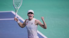 Swiatek helps Poland oust host Spain from Billie Jean King Cup Finals