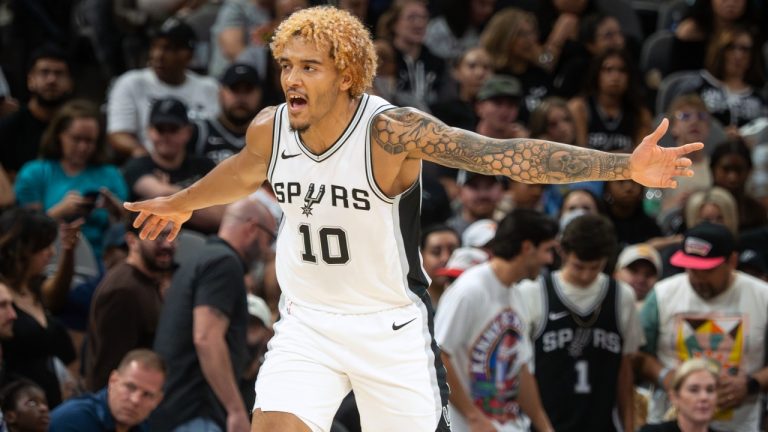 San Antonio Spurs forward Jeremy Sochan shows his emotions during the first half an NBA basketball game against the Houston 'Rockets, Saturday, Oct. 26, 2024, in San Antonio. (AP Photo/Michael Thomas)