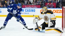 Maple Leafs score three power play goals in win over Bruins