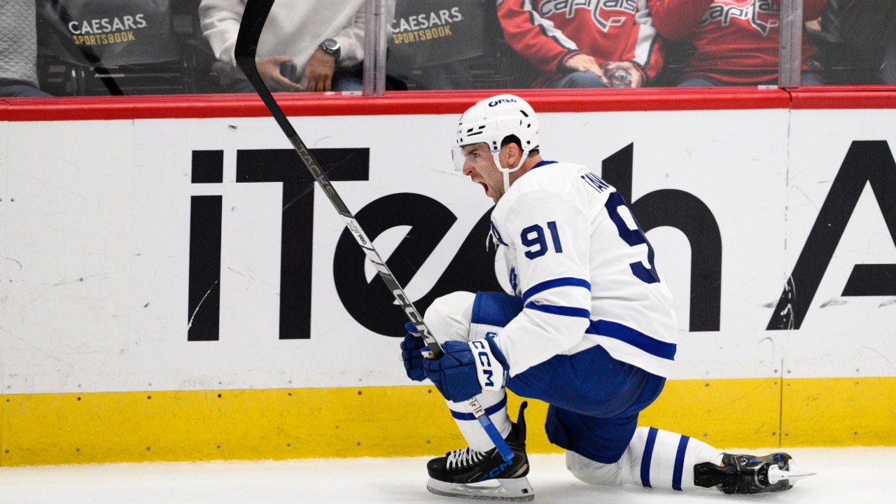 John Tavares scores in OT as Maple Leafs rally to beat Capitals