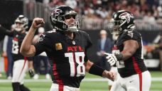 Cousins throws three TDs, Falcons hand Cowboys third straight loss