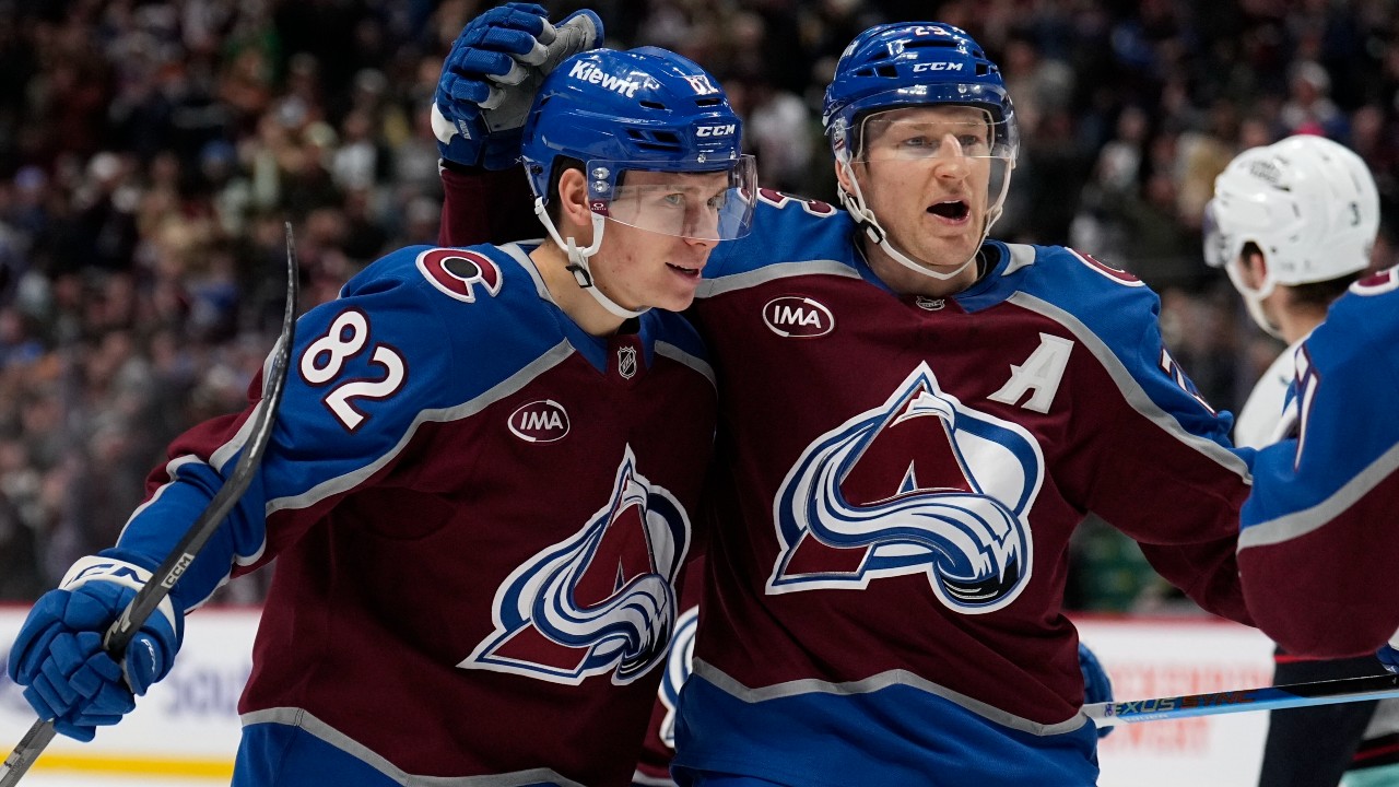 NHL Roundup: MacKinnon has five assists in Avalanche’s win over Kraken