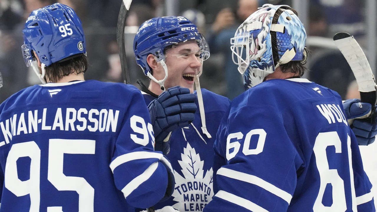 https://www.sportsnet.ca/wp-content/uploads/2024/11/Maple-Leafs-2.jpg