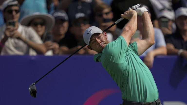 McIlroy tied for lead at World Tour Championship, strengthens Race to Dubai bid