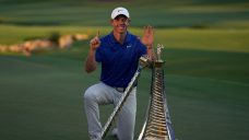 Rory McIlroy ends tumultuous year with another win in Dubai