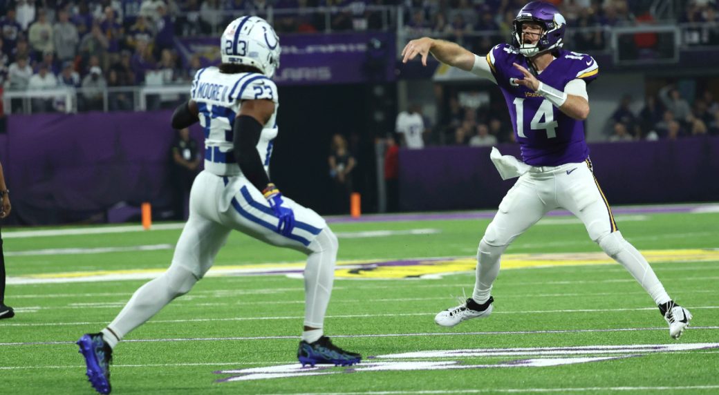 Sam Darnold throws three TD passes, Vikings beat Joe Flacco and Colts