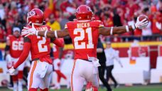 NFL Week 10 Roundup: Chiefs keep perfect record