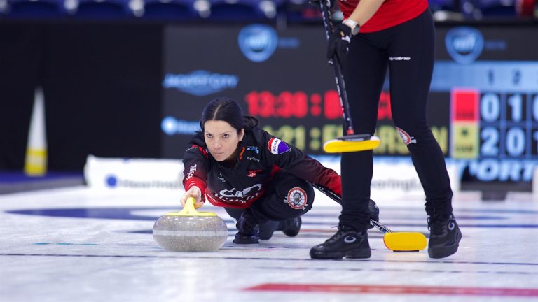 Kerri Einarson in action at the KIOTI National on Nov. 26, 2024, in St. John's, N.L. (Anil Mungal/GSOC)