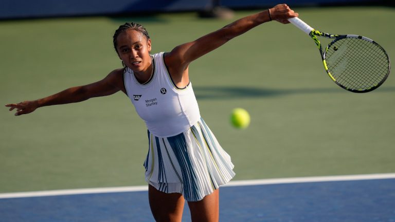 Leylah Fernandez, of Canada, returns a shot to Anastasia Potapova, of Russia, during the first round of the U.S. Open tennis championships, Tuesday, Aug. 27, 2024, in New York. (Matt Rourke/AP)