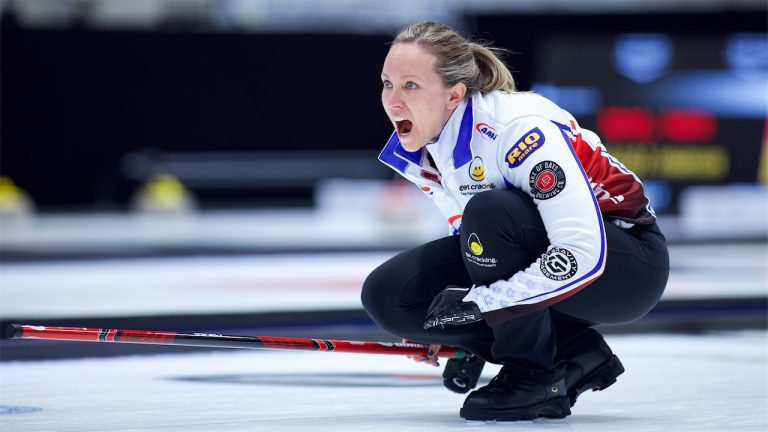 Rachel Homan in action at the Co-op Canadian Open on Thursday, Nov. 7, 2024, in Nisku, Alta. (Anil Mungal/GSOC)