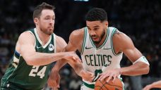 NBA Roundup: Tatum leads comeback as Celtics rally to beat slumping Bucks