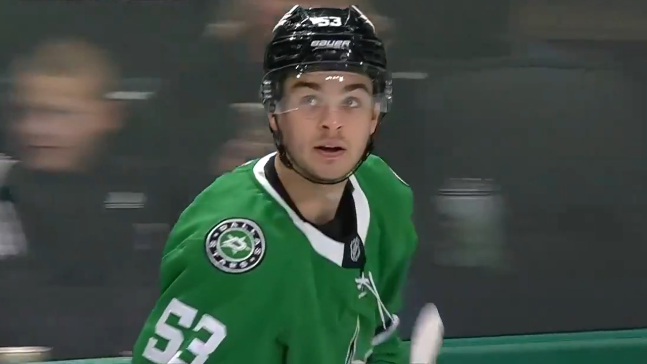 Stars’ Johnston kicks puck to himself for impressive short-handed goal