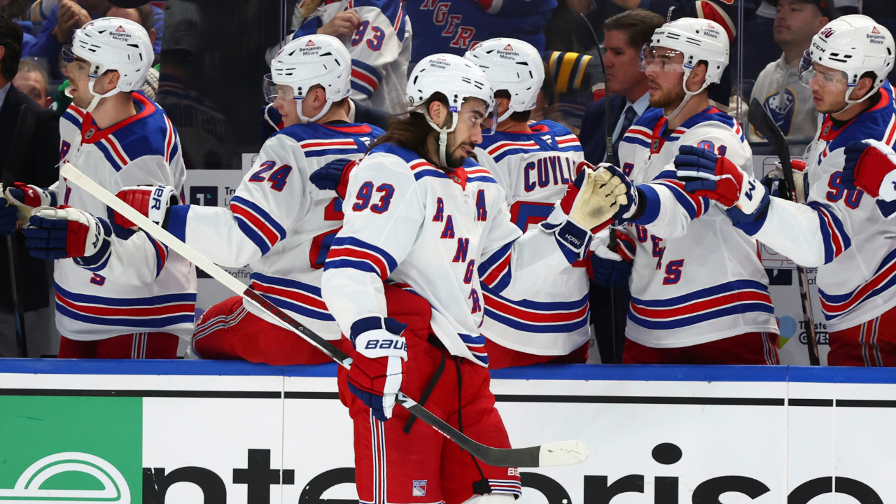 Rangers’ Zibanejad burns Sabres after giveaway for 300th career goal