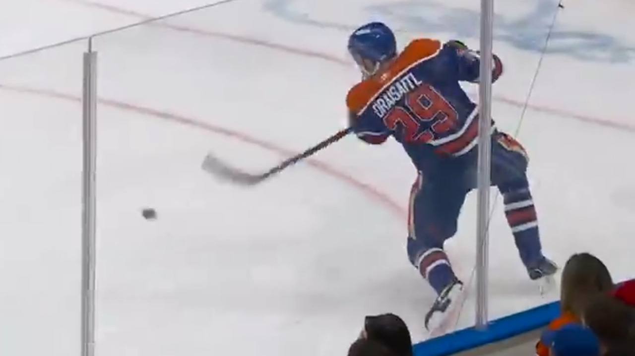 Oilers’ Draisaitl blasts patented one-timer past Panthers’ Bobrovsky