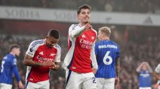 Premier League Roundup: Arsenal moves up to second with win over Ipswich