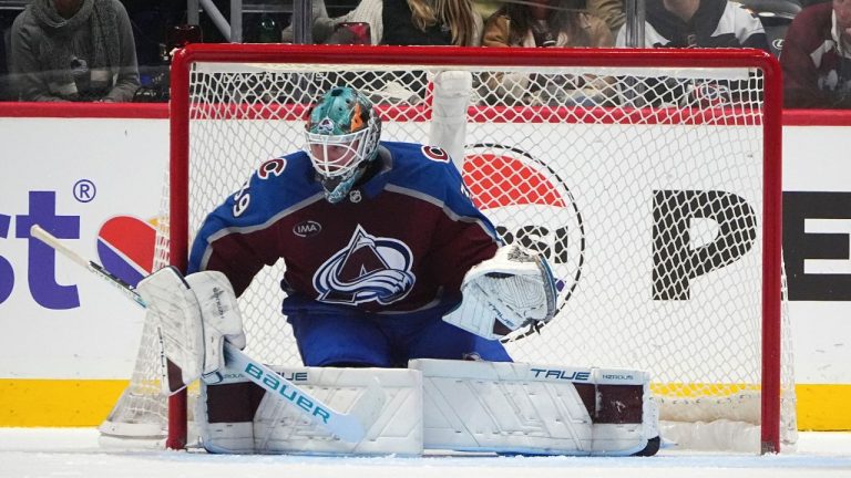 Colorado Avalanche goaltender Mackenzie Blackwood (39) in the third period of an NHL hockey game Sunday, Dec. 22, 2024, in Denver. (David Zalubowski/AP)