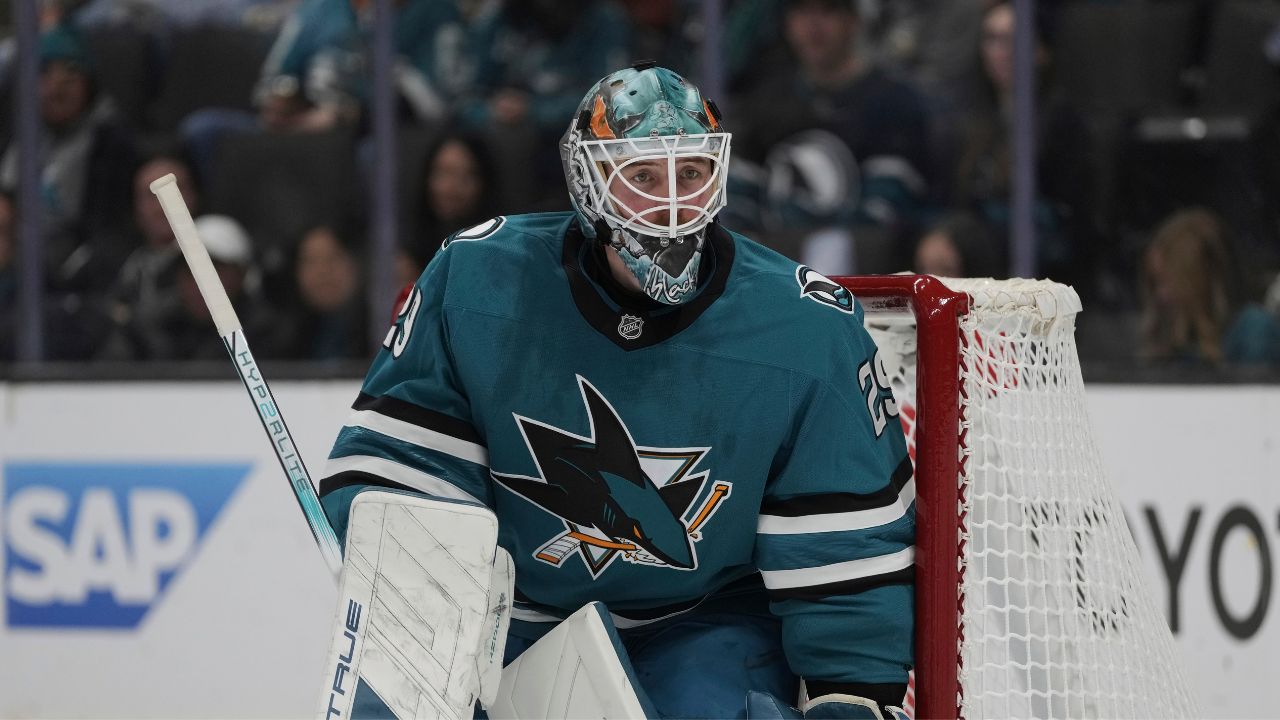 Avs swap goalies with Sharks, trading Georgiev for Blackwood