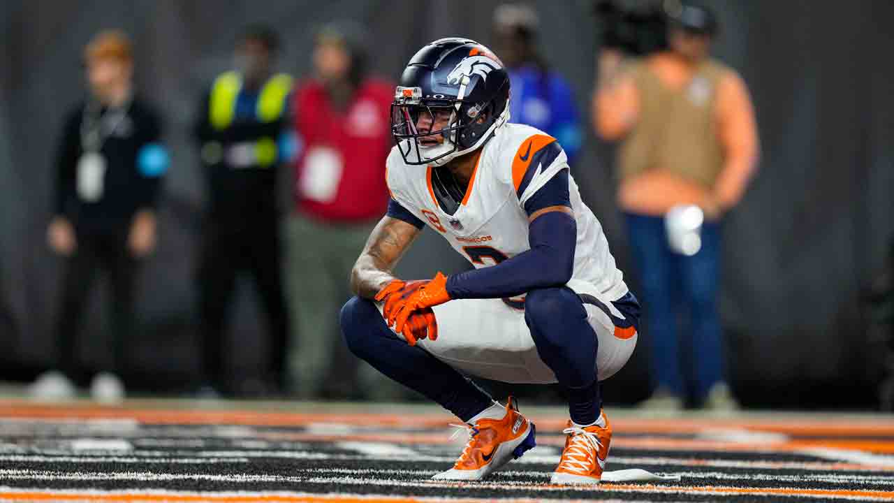 Broncos miss chance to secure playoff berth, forcing mustwin scenario