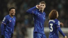 Premier League Roundup: Chelsea rally to down Tottenham; Arsenal stumbles